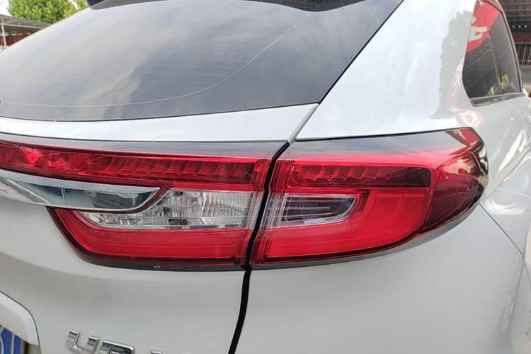 Used Honda UR-V 2017 370TURBO Four-Wheel Drive Prestige Edition China V Right Rear Taillight