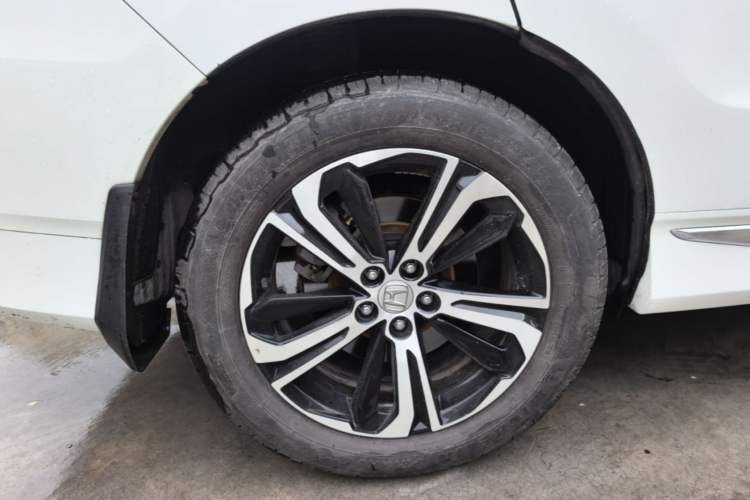 Used Honda UR-V 2017 370TURBO 2WD Prestige Edition China V Right Rear Wheel Hub