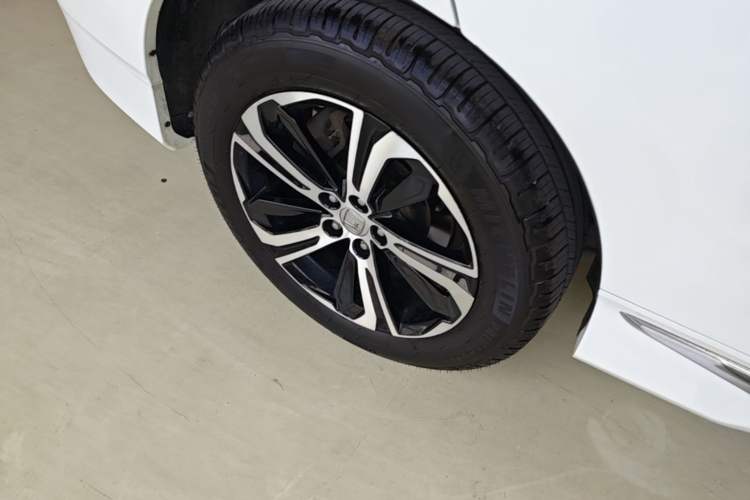 Used Honda UR-V 2017 370TURBO Four-Wheel Drive Prestige Edition China V Right Rear Wheel Hub