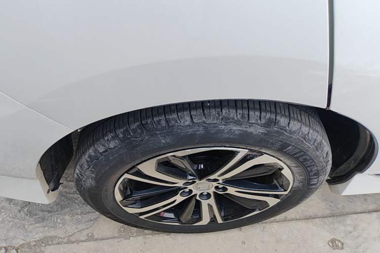 Used Honda UR-V 2017 370TURBO Four-Wheel Drive Prestige Edition China V Right Rear Wheel Hub