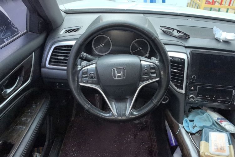 Used Honda UR-V 2017 370TURBO 2WD Prestige Edition China V Steering Wheel
