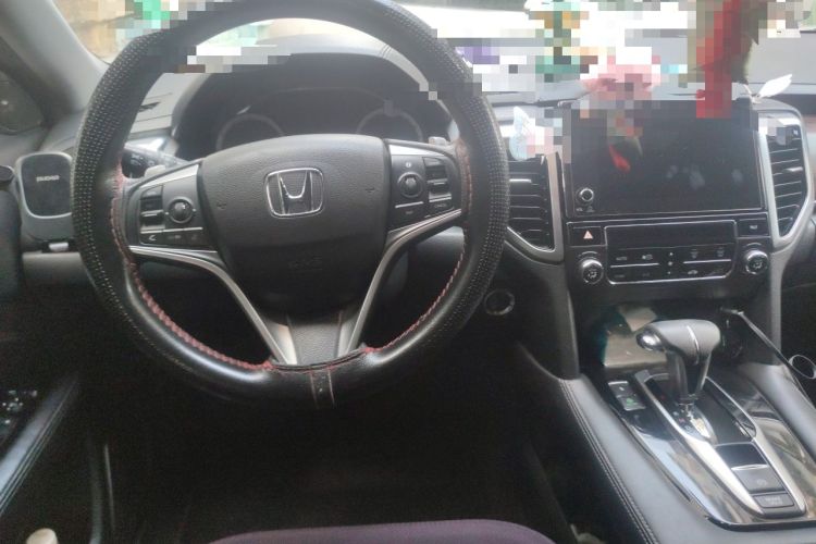 Used Honda UR-V 2017 240TURBO Two-Wheel Drive Classic Edition China V Steering Wheel