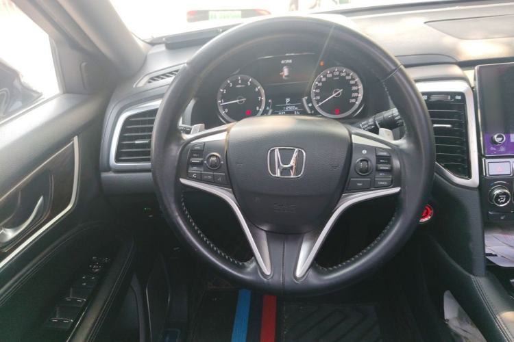 Used Honda UR-V 2017 240TURBO Two-Wheel Drive Luxury Edition China V Steering Wheel