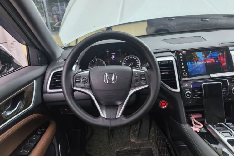 Used Honda UR-V 2017 370TURBO 2WD Prestige Edition China V Steering Wheel
