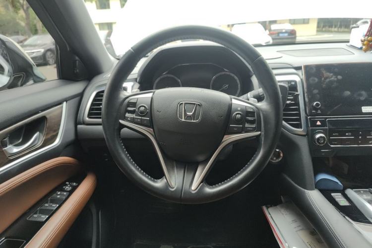 Used Honda UR-V 2017 370TURBO Four-Wheel Drive Prestige Edition China V Steering Wheel
