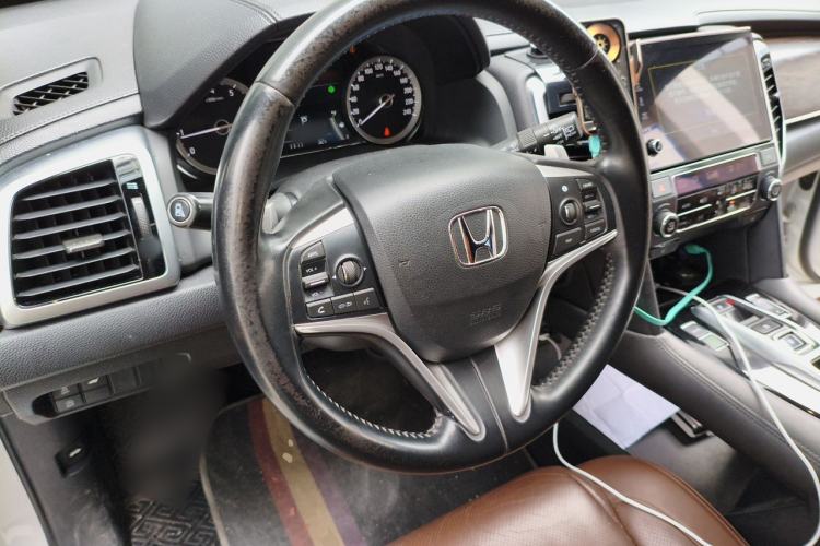 Used Honda UR-V 2017 370TURBO 2WD Prestige Edition China V Steering Wheel