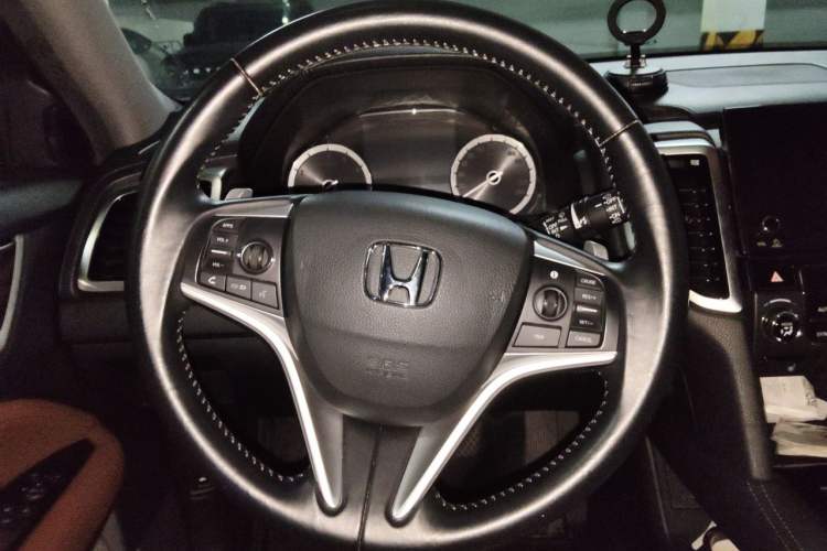 Used Honda UR-V 2017 370TURBO Four-Wheel Drive Prestige Edition China V Steering Wheel