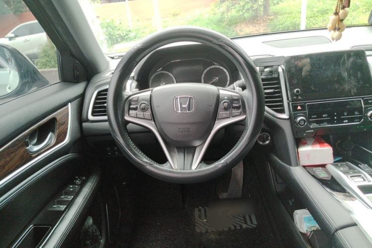 Used Honda UR-V 2017 370TURBO Four-Wheel Drive Prestige Edition China V Steering Wheel