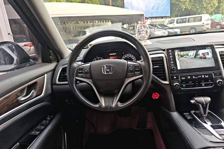 Used Honda UR-V 2017 240TURBO Two-Wheel Drive Luxury Edition China V Steering Wheel