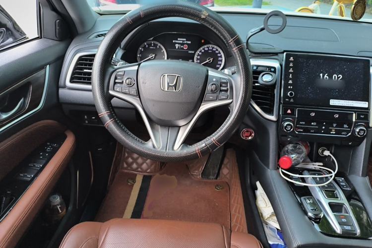 Used Honda UR-V 2017 370TURBO 2WD Prestige Edition China V Steering Wheel