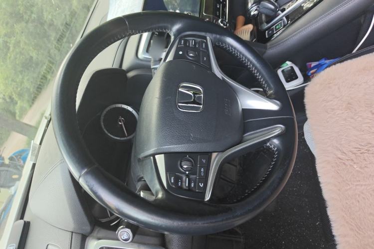 Used Honda UR-V 2017 240TURBO Two-Wheel Drive Luxury Edition China V Steering Wheel
