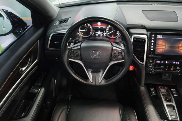 Used Honda UR-V 2017 370TURBO Four-Wheel Drive Prestige Edition China V Steering Wheel