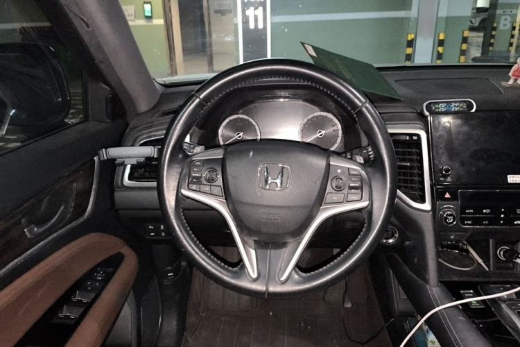Used Honda UR-V 2017 370TURBO Four-Wheel Drive Prestige Edition China V Steering Wheel