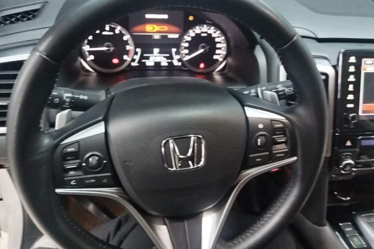 Used Honda UR-V 2017 370TURBO Four-Wheel Drive Prestige Edition China V Steering Wheel