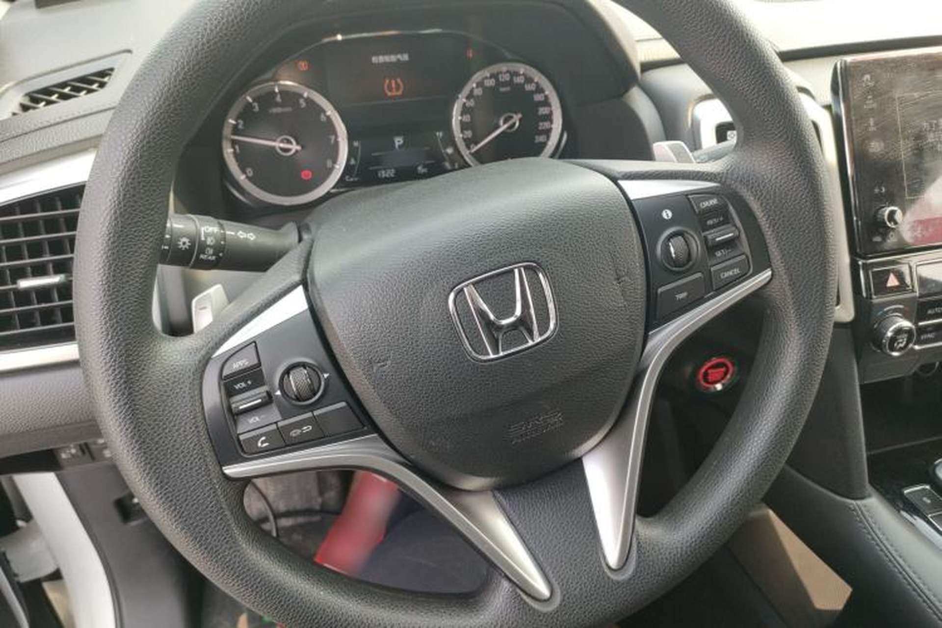 Used Honda UR-V 2017 240TURBO Two-Wheel Drive Classic Edition China V Steering Wheel