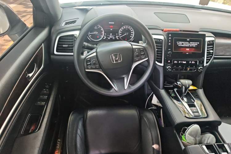 Used Honda UR-V  Steering Wheel