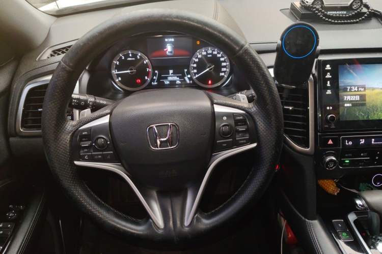 Used Honda UR-V 2017 240TURBO Two-Wheel Drive Classic Edition China V Steering Wheel