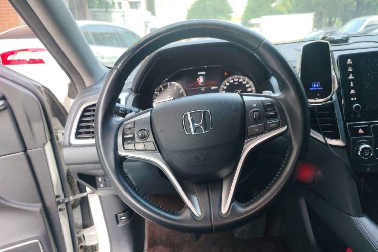 Used Honda UR-V 2017 370TURBO 2WD Prestige Edition China V Steering Wheel