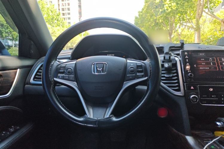 Used Honda UR-V 2017 240TURBO Two-Wheel Drive Classic Edition China VI Steering Wheel