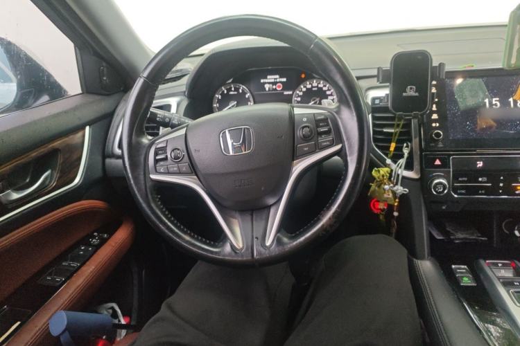 Used Honda UR-V 2017 370TURBO 2WD Prestige Edition China V Steering Wheel