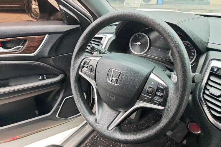 Used Honda UR-V 2017 240TURBO Two-Wheel Drive Classic Edition China V Steering Wheel