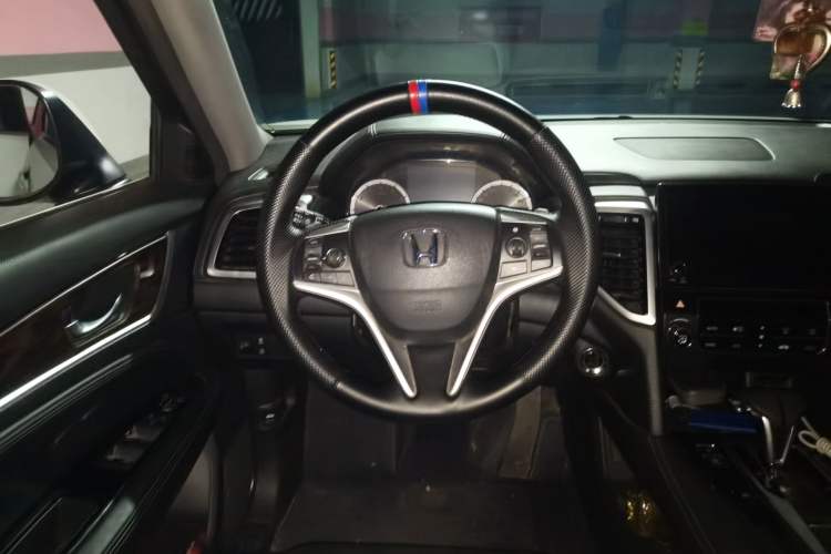 Used Honda UR-V 2017 240TURBO Two-Wheel Drive Classic Edition China V Steering Wheel