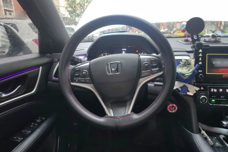 Used Honda UR-V 2017 240TURBO Two-Wheel Drive Classic Edition China V Steering Wheel