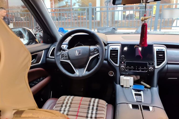 Used Honda UR-V 2017 370TURBO 2WD Prestige Edition China V Steering Wheel