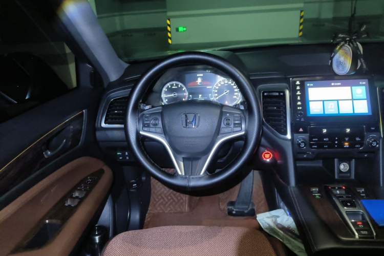 Used Honda UR-V 2017 370TURBO Four-Wheel Drive Prestige Edition China V Steering Wheel