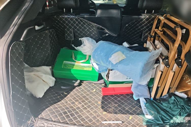 Used Honda UR-V  Trunk