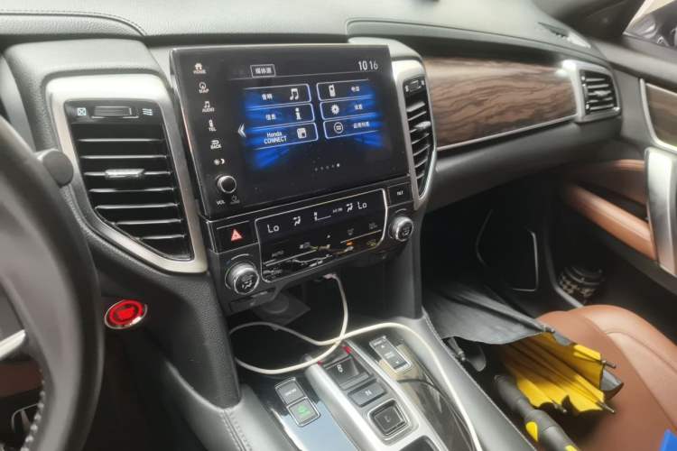 Used Honda UR-V 2017 370TURBO 2WD Prestige Edition China V Audio And AC Panel