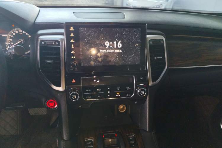 Used Honda UR-V 2017 370TURBO 2WD Prestige Edition China V Audio And AC Panel
