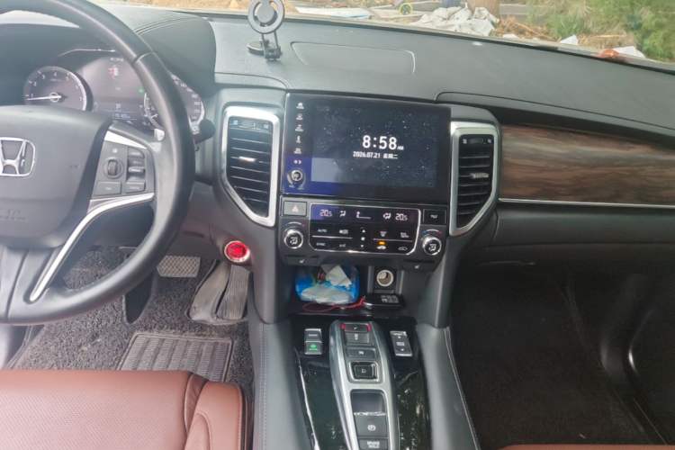 Used Honda UR-V 2017 370TURBO 2WD Prestige Edition China V Audio And AC Panel