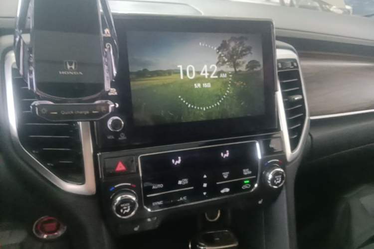 Used Honda UR-V 2017 370TURBO Four-Wheel Drive Prestige Edition China V Audio And AC Panel