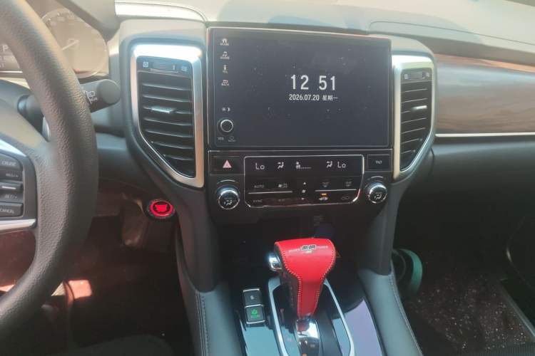 Used Honda UR-V 2017 240TURBO Two-Wheel Drive Classic Edition China V Audio And AC Panel