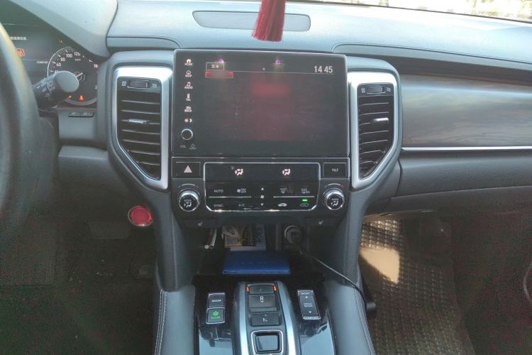 Used Honda UR-V 2017 370TURBO Four-Wheel Drive Prestige Edition China V Audio And AC Panel