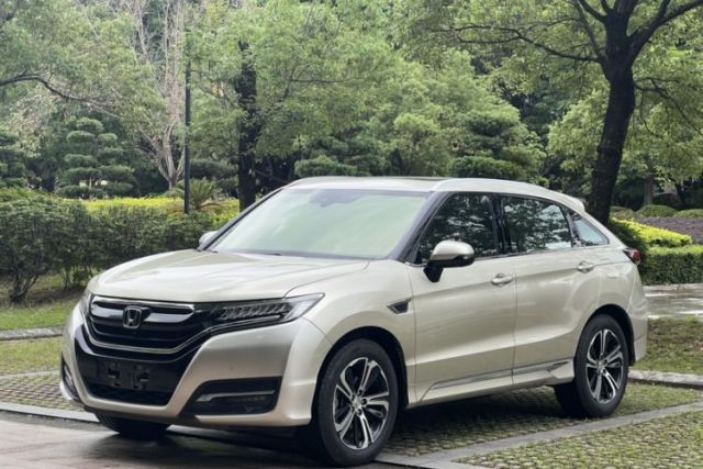 Honda UR-V 2017 370TURBO Four-Wheel Drive Prestige Edition China V d’occasion
