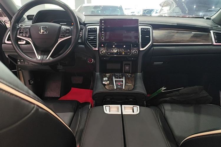 Used Honda UR-V 2017 370TURBO 2WD Prestige Edition China V Center Console