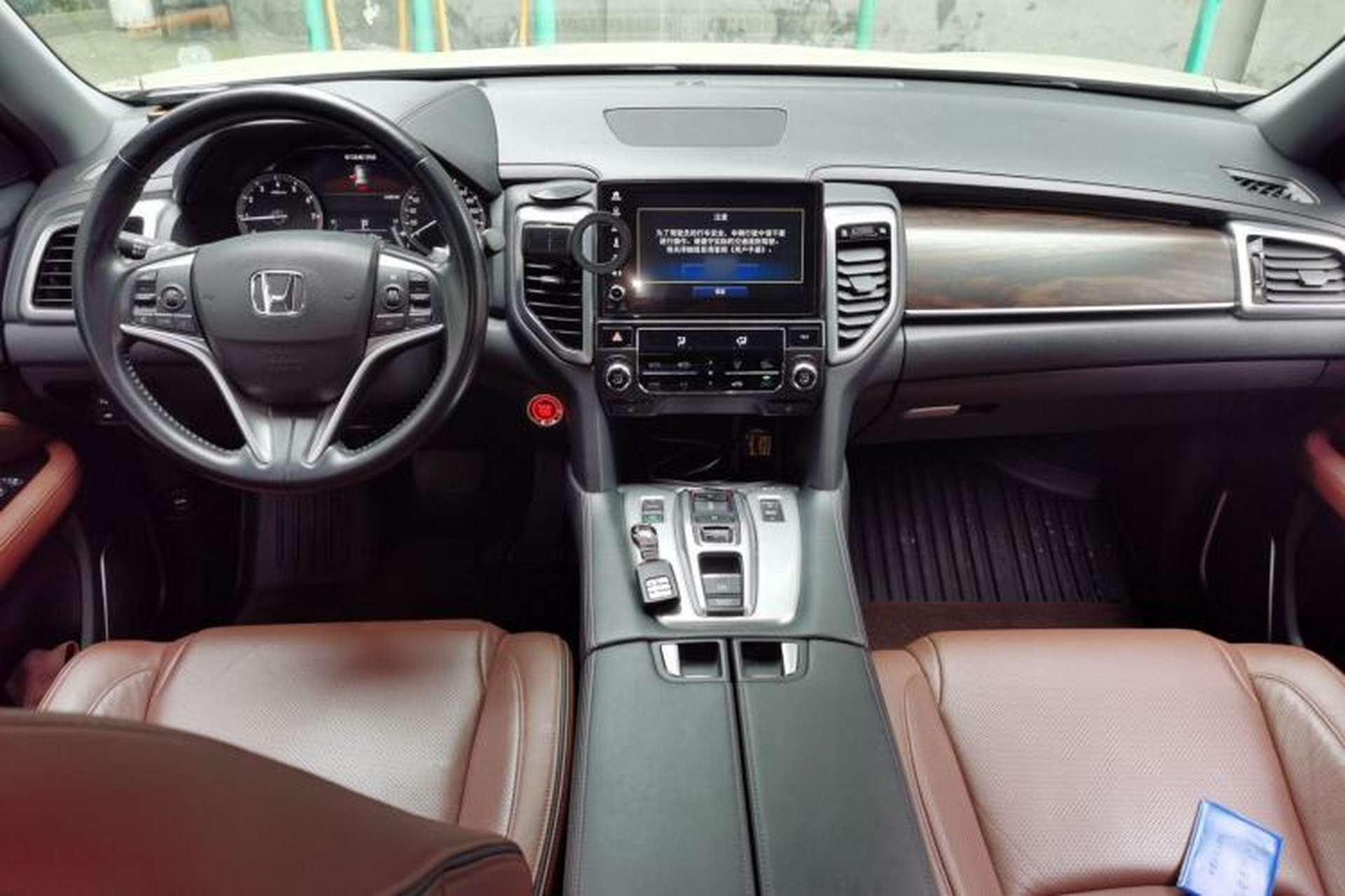 Used Honda UR-V 2017 370TURBO Four-Wheel Drive Prestige Edition China V Center Console