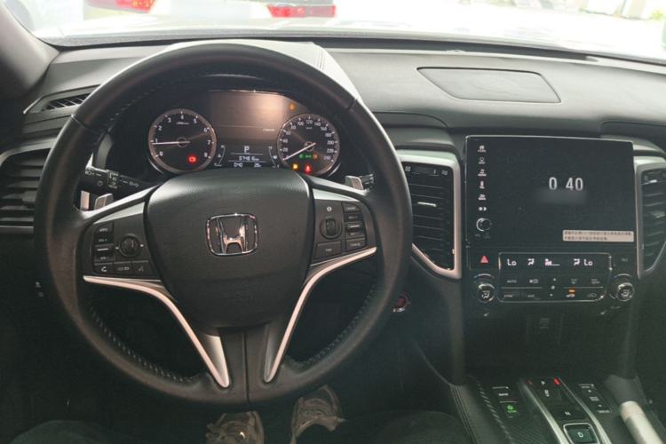 Used Honda UR-V 2017 370TURBO 2WD Prestige Edition China V Center Console
