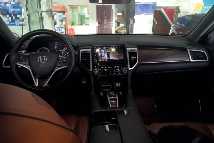 Used Honda UR-V 2017 370TURBO 2WD Prestige Edition China V Center Console