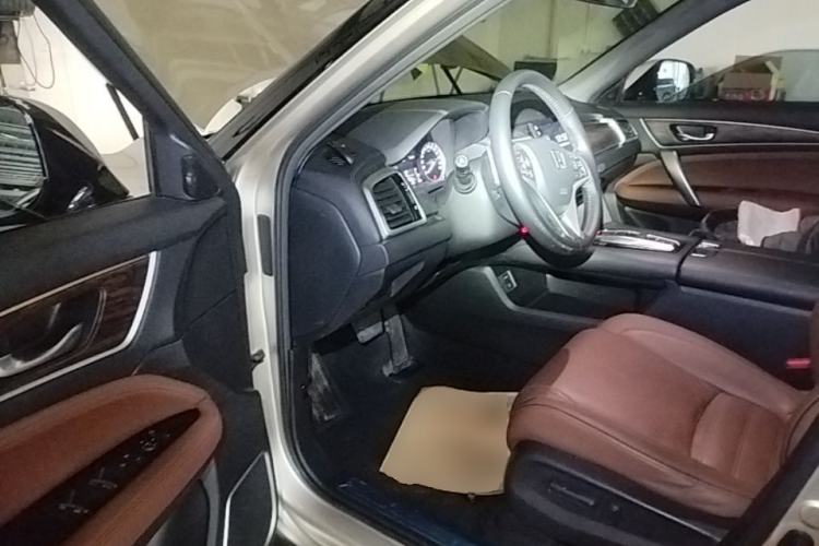 Used Honda UR-V 2017 370TURBO 2WD Prestige Edition China V Driver Seat