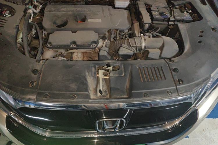Used Honda UR-V 2017 370TURBO 2WD Prestige Edition China V Engine Bay