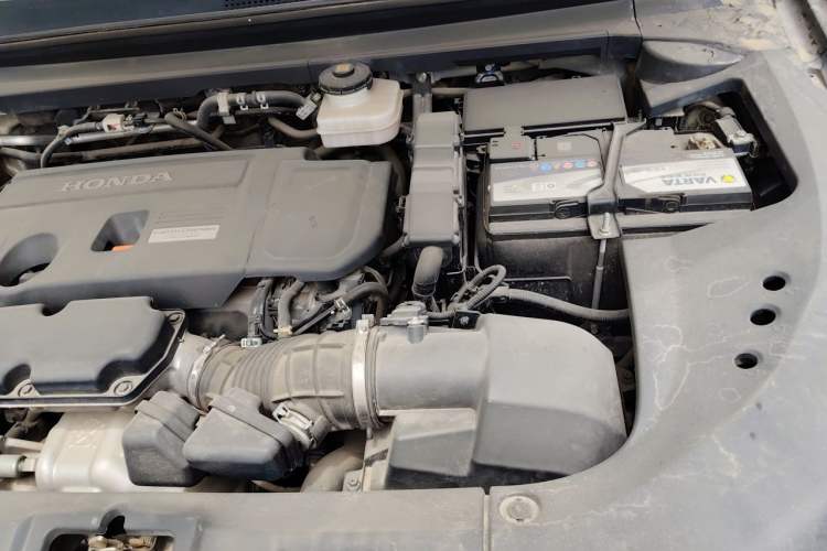 Used Honda UR-V 2017 370TURBO Four-Wheel Drive Prestige Edition China V Engine Bay Left