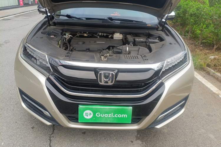 Used Honda UR-V 2017 370TURBO Four-Wheel Drive Prestige Edition China V Engine Bay