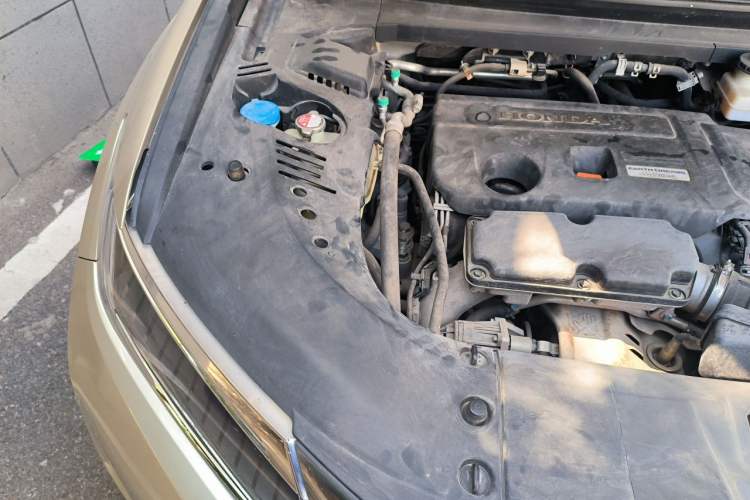 Used Honda UR-V 2017 370TURBO 2WD Prestige Edition China V Engine Bay Right