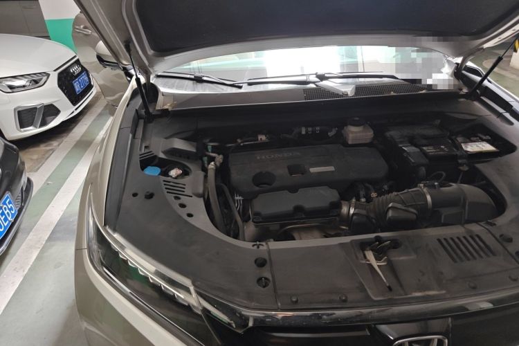 Used Honda UR-V 2017 370TURBO Four-Wheel Drive Prestige Edition China V Engine Bay Right