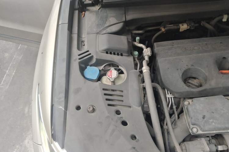 Used Honda UR-V 2017 370TURBO 2WD Prestige Edition China V Engine Bay Right