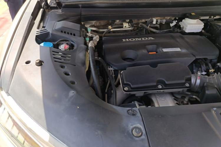 Used Honda UR-V 2017 370TURBO 2WD Prestige Edition China V Engine Bay Right