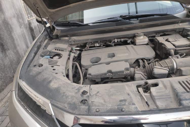Used Honda UR-V 2017 370TURBO 2WD Prestige Edition China V Engine Bay Right